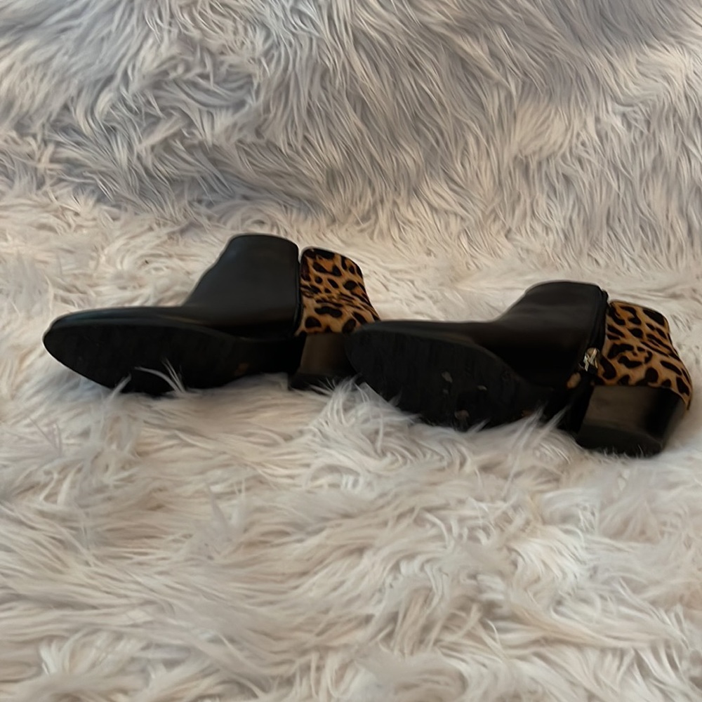 Booties - Picture 3 of 4